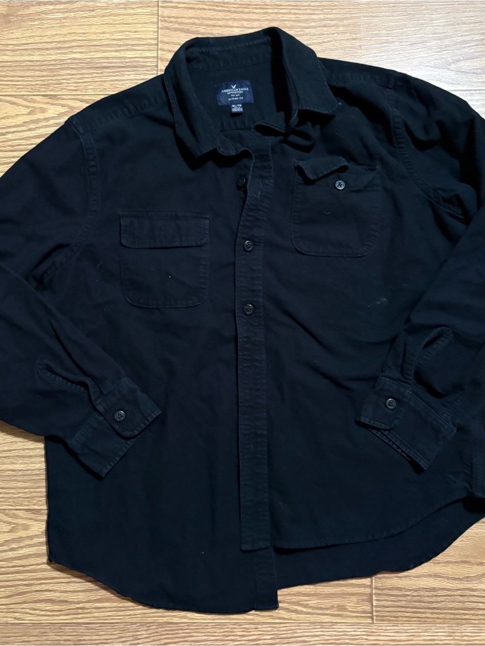 American Eagle Heavyweight Black Button Down Shirt Men’s XL